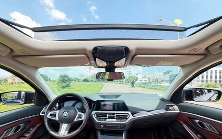 BMW 3 серия, 2022 год, 2 570 000 рублей, 10 фотография