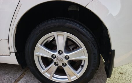 Toyota Verso I, 2013 год, 1 600 000 рублей, 34 фотография