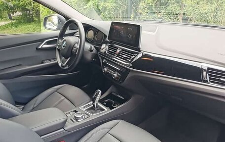 BMW 1 серия, 2022 год, 1 500 000 рублей, 8 фотография