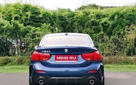 BMW 1 серия, 2022 год, 1 500 000 рублей, 6 фотография