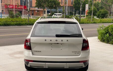 Skoda Octavia, 2020 год, 1 950 000 рублей, 4 фотография