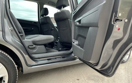 Opel Zafira B, 2012 год, 877 000 рублей, 21 фотография