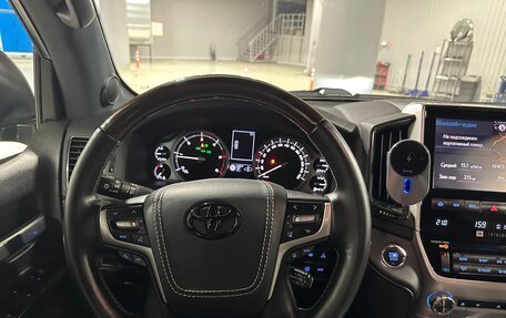 Toyota Land Cruiser 200, 2016 год, 6 800 000 рублей, 9 фотография