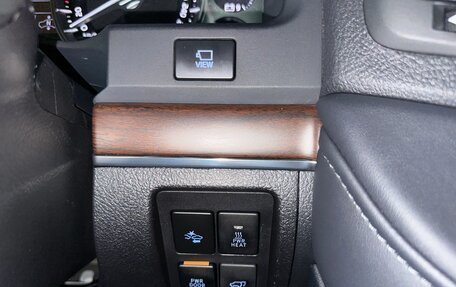 Toyota Land Cruiser 200, 2016 год, 6 800 000 рублей, 18 фотография