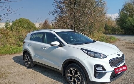 KIA Sportage IV рестайлинг, 2019 год, 2 570 000 рублей, 3 фотография