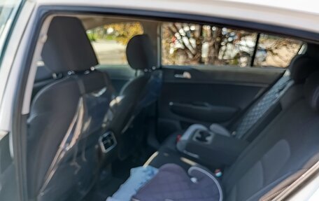 KIA Sportage IV рестайлинг, 2019 год, 2 570 000 рублей, 5 фотография