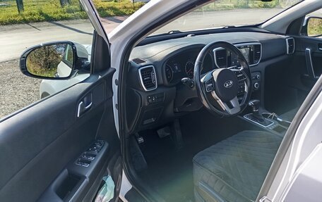 KIA Sportage IV рестайлинг, 2019 год, 2 570 000 рублей, 6 фотография