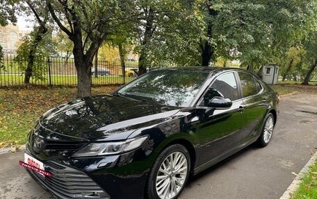 Toyota Camry, 2019 год, 2 370 000 рублей, 7 фотография