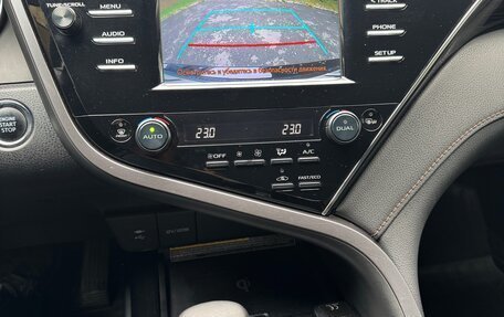 Toyota Camry, 2019 год, 2 370 000 рублей, 15 фотография