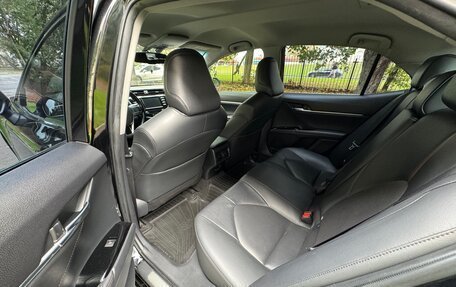 Toyota Camry, 2019 год, 2 370 000 рублей, 13 фотография