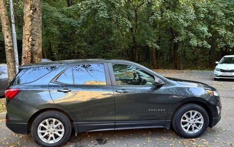 Chevrolet Equinox III, 2020 год, 1 635 000 рублей, 3 фотография