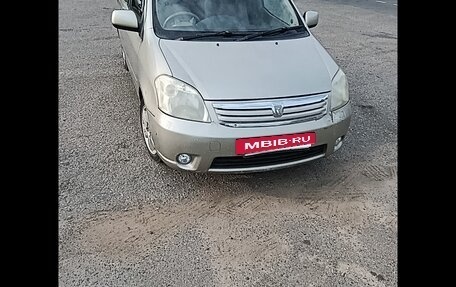 Toyota Raum II, 2004 год, 340 000 рублей, 2 фотография
