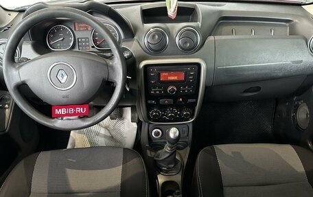 Renault Duster I рестайлинг, 2014 год, 895 000 рублей, 6 фотография
