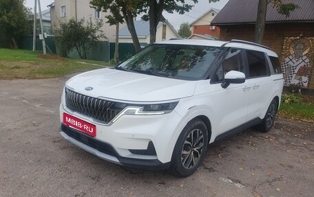 KIA Carnival, 2020 год, 2 100 000 рублей, 15 фотография