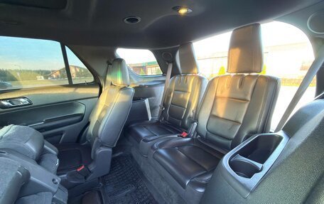 Ford Explorer VI, 2013 год, 1 950 000 рублей, 27 фотография