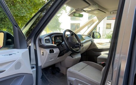 Volkswagen Multivan, 2023 год, 5 050 000 рублей, 8 фотография