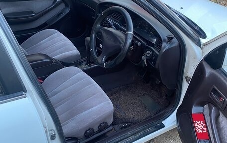 Toyota Vista, 1992 год, 295 000 рублей, 1 фотография