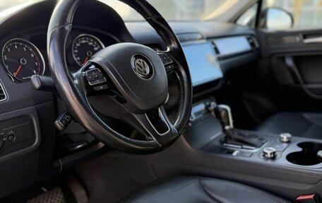 Volkswagen Touareg III, 2011 год, 2 500 000 рублей, 6 фотография