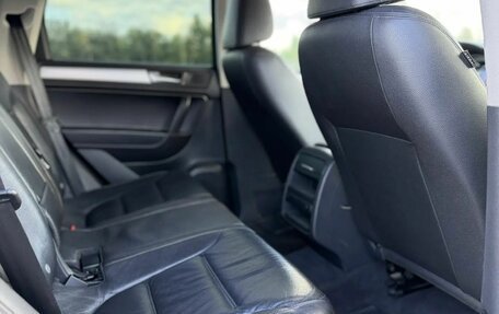 Volkswagen Touareg III, 2011 год, 2 500 000 рублей, 9 фотография