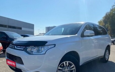 Mitsubishi Outlander III рестайлинг 3, 2012 год, 850 000 рублей, 1 фотография