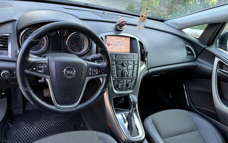Opel Astra J, 2011 год, 750 000 рублей, 4 фотография