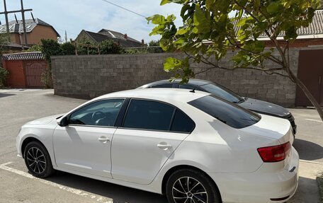 Volkswagen Jetta VI, 2015 год, 750 000 рублей, 5 фотография