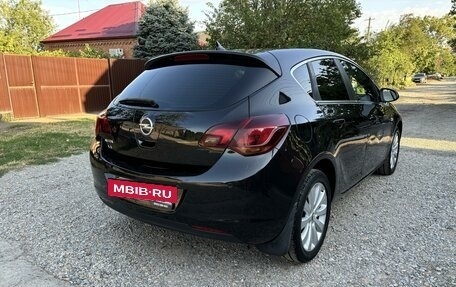 Opel Astra J, 2011 год, 750 000 рублей, 12 фотография