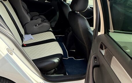 Volkswagen Jetta VI, 2015 год, 750 000 рублей, 10 фотография