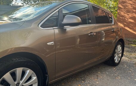 Opel Astra J, 2012 год, 720 000 рублей, 5 фотография