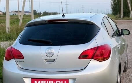 Opel Astra J, 2011 год, 550 000 рублей, 5 фотография