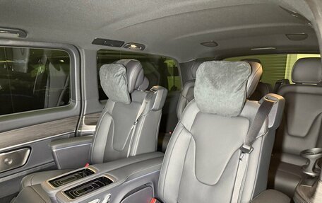 Mercedes-Benz V-Класс, 2024 год, 18 500 000 рублей, 17 фотография