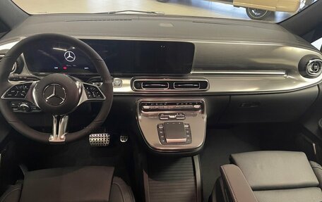 Mercedes-Benz V-Класс, 2024 год, 18 500 000 рублей, 12 фотография