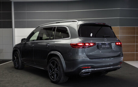 Mercedes-Benz GLS, 2024 год, 17 600 000 рублей, 2 фотография