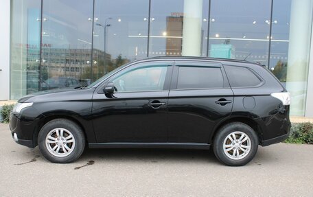 Mitsubishi Outlander III рестайлинг 3, 2013 год, 1 295 000 рублей, 3 фотография