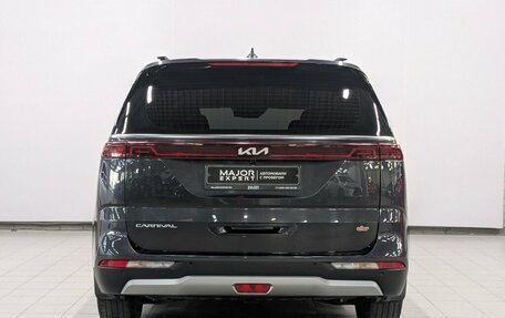 KIA Carnival, 2023 год, 4 440 000 рублей, 30 фотография