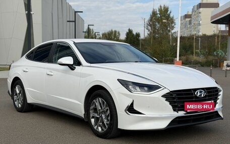 Hyundai Sonata VIII, 2020 год, 2 100 000 рублей, 7 фотография
