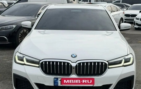BMW 5 серия, 2022 год, 4 999 777 рублей, 2 фотография
