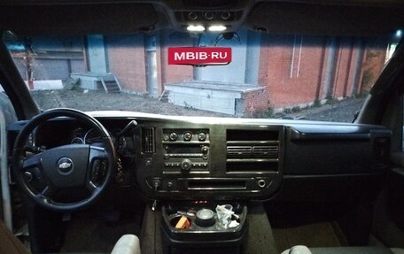 Chevrolet Express II, 2008 год, 2 800 000 рублей, 10 фотография