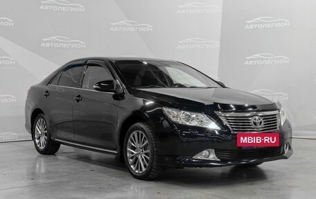 Toyota Camry, 2013 год, 1 650 000 рублей, 6 фотография