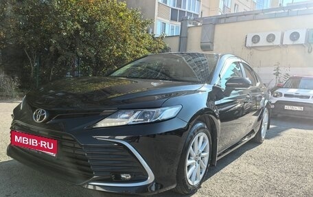 Toyota Camry, 2021 год, 2 850 000 рублей, 8 фотография