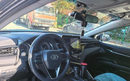 Toyota Camry, 2021 год, 2 850 000 рублей, 15 фотография
