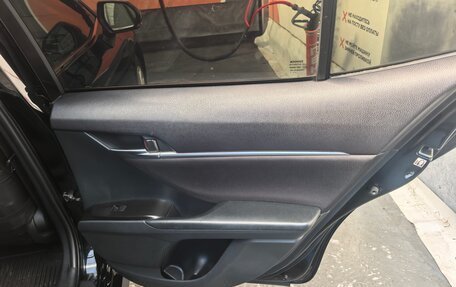 Toyota Camry, 2021 год, 2 850 000 рублей, 20 фотография