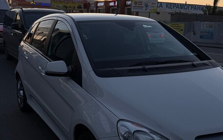 Mercedes-Benz B-Класс, 2010 год, 800 000 рублей, 1 фотография
