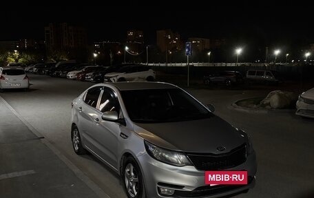 KIA Rio III рестайлинг, 2015 год, 900 000 рублей, 2 фотография