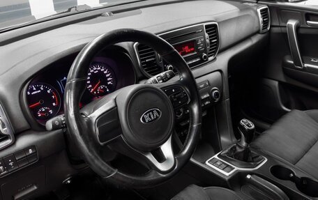 KIA Sportage IV рестайлинг, 2016 год, 1 549 900 рублей, 7 фотография