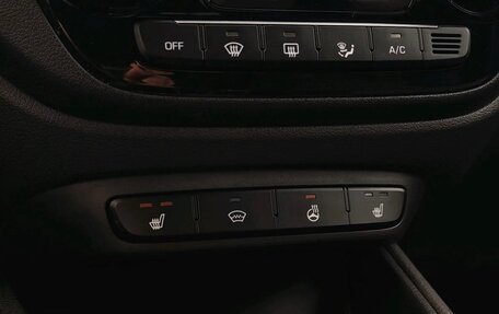Hyundai Solaris II рестайлинг, 2022 год, 1 850 000 рублей, 6 фотография