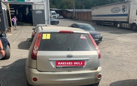 Ford Fiesta, 2006 год, 290 000 рублей, 2 фотография