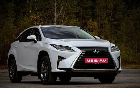 Lexus RX IV рестайлинг, 2016 год, 3 850 000 рублей, 2 фотография
