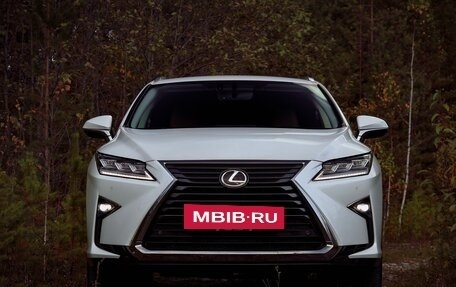 Lexus RX IV рестайлинг, 2016 год, 3 850 000 рублей, 5 фотография