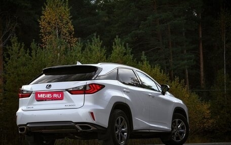 Lexus RX IV рестайлинг, 2016 год, 3 850 000 рублей, 6 фотография
